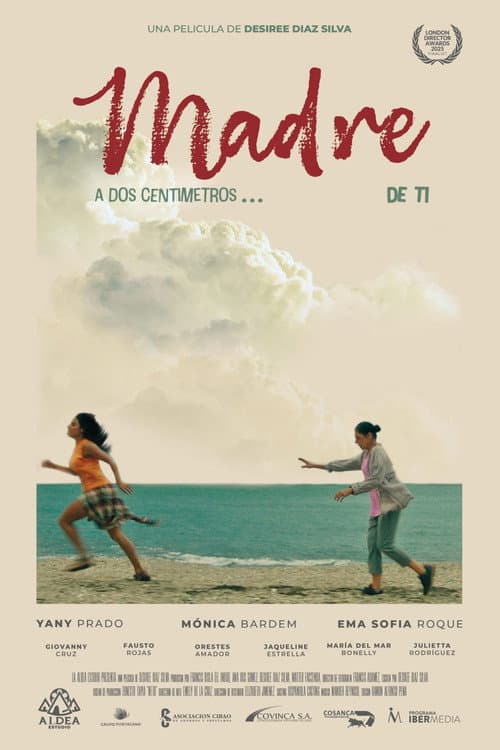 Madre: a dos centímetros de ti poster